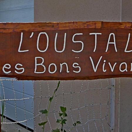 L'Oustal Des Bons Vivants Conques-en-Rouergue Luaran gambar