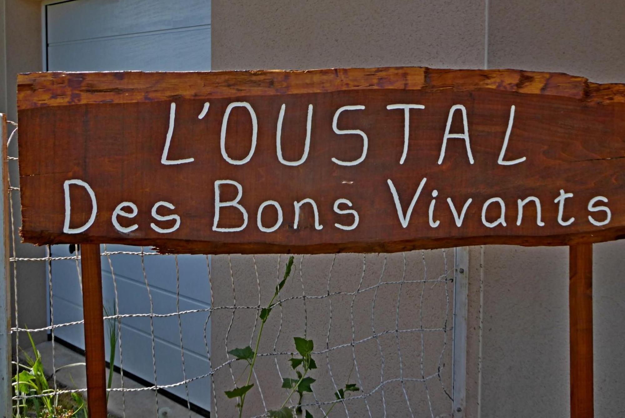 L'Oustal Des Bons Vivants Conques-en-Rouergue Luaran gambar